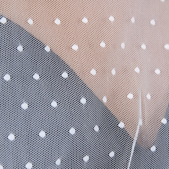 🌞NWT Zara Semi Sheer Polka Dot White Top M - Picture 6 of 7